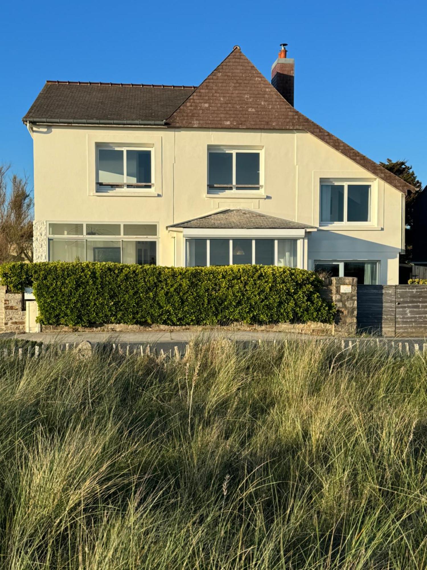 Villa Denise Grand Gîte Barneville-Carteret Exteriör bild